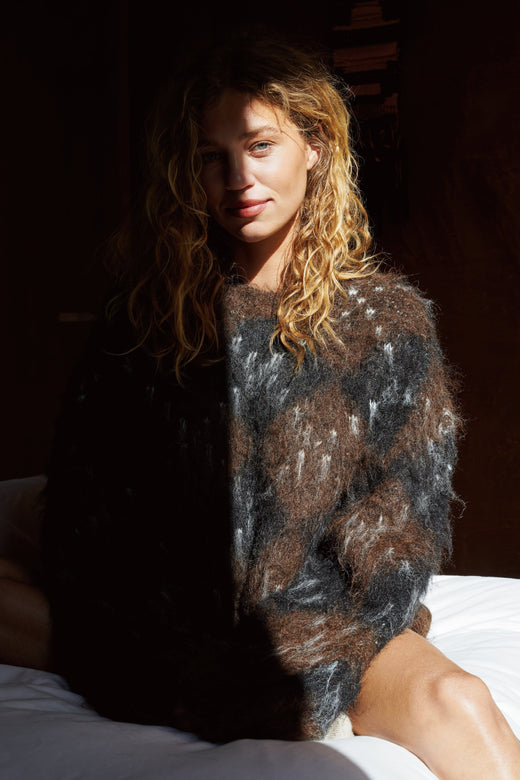 Neo Noir - Roeme Check Fluffy Knit Blouse 168111 - 676 - Dark Brown Bluser 