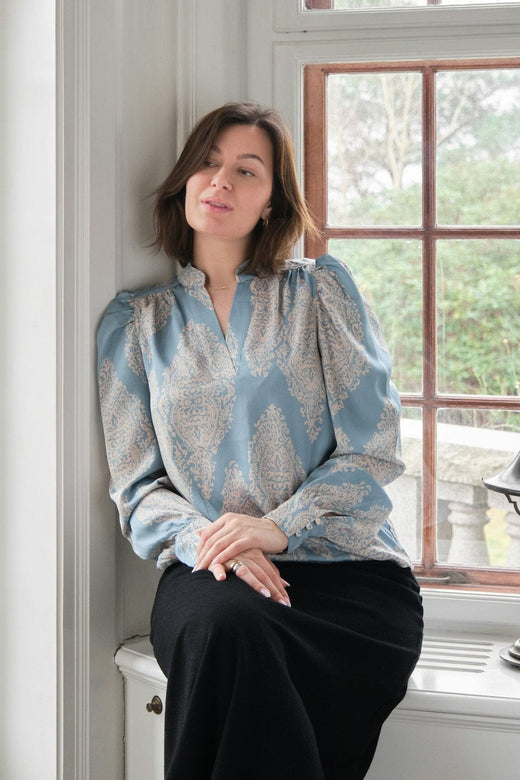 Neo Noir - Rosslyn Paisley Drop Blouse 163976 - 142 - Dusty Blue Skjorter 