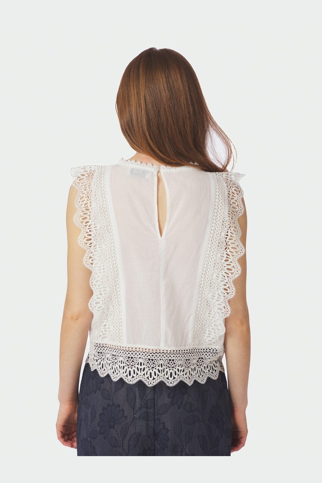 Neo Noir - Samia Lace Top 168999 - 120 - White