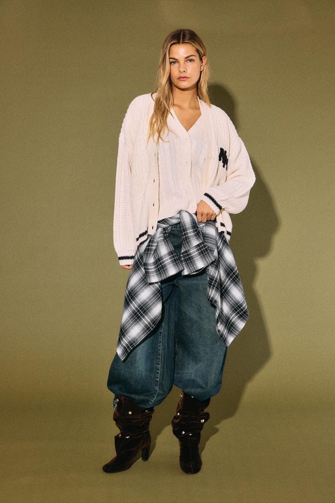 Noisy May - Nmcharlie L/S V-Neck Knit Cardigan - 5033755 Birch Logo