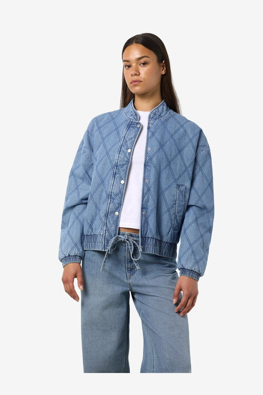 Noisy May - Nmclaire Quilt Denim Jacket - 4806022 Light Blue Denim