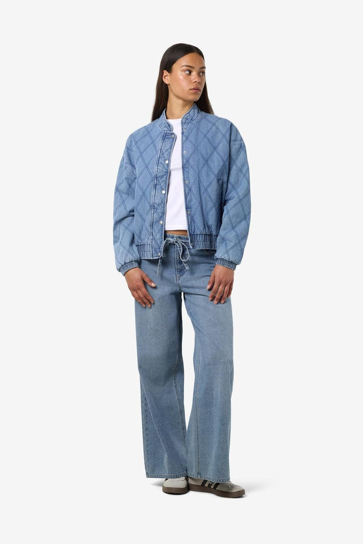 Noisy May - Nmclaire Quilt Denim Jacket - 4806022 Light Blue Denim
