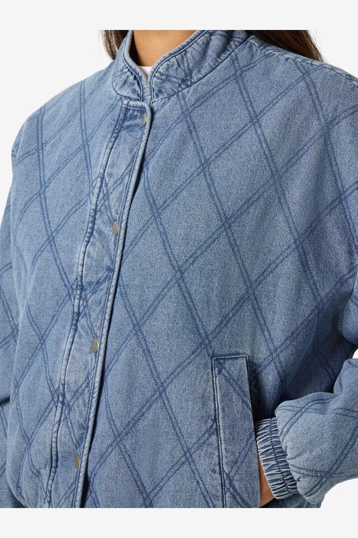 Noisy May - Nmclaire Quilt Denim Jacket - 4806022 Light Blue Denim