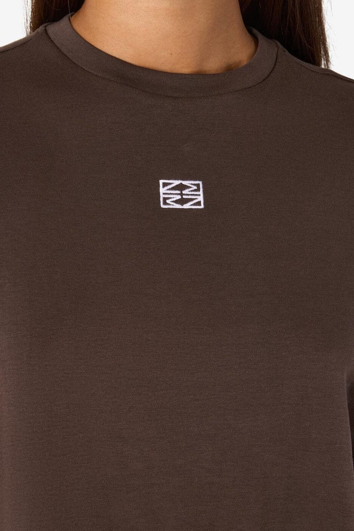 Noisy May - Nmkim S/S Slit T-Shrt Fwd - 5056308 Chocolate Brown White Emb