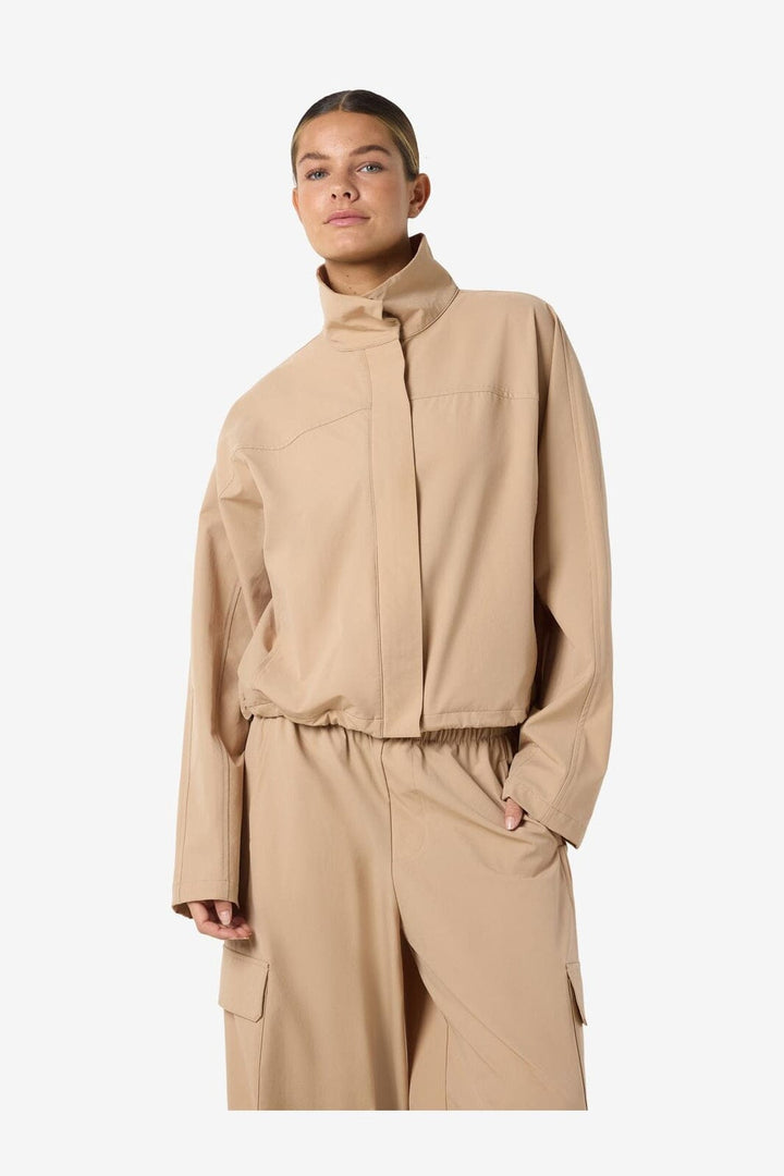 Noisy May - Nmkirby L/S Highneck Zip Jacket - 5091368 White Pepper