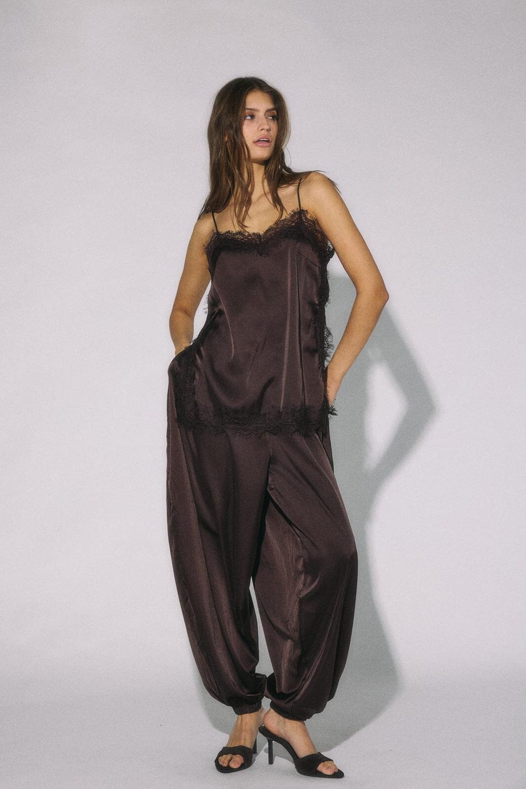 Noisy May - Nmlouise Satin Balloon Pant - 5082002 Chocolate Brown