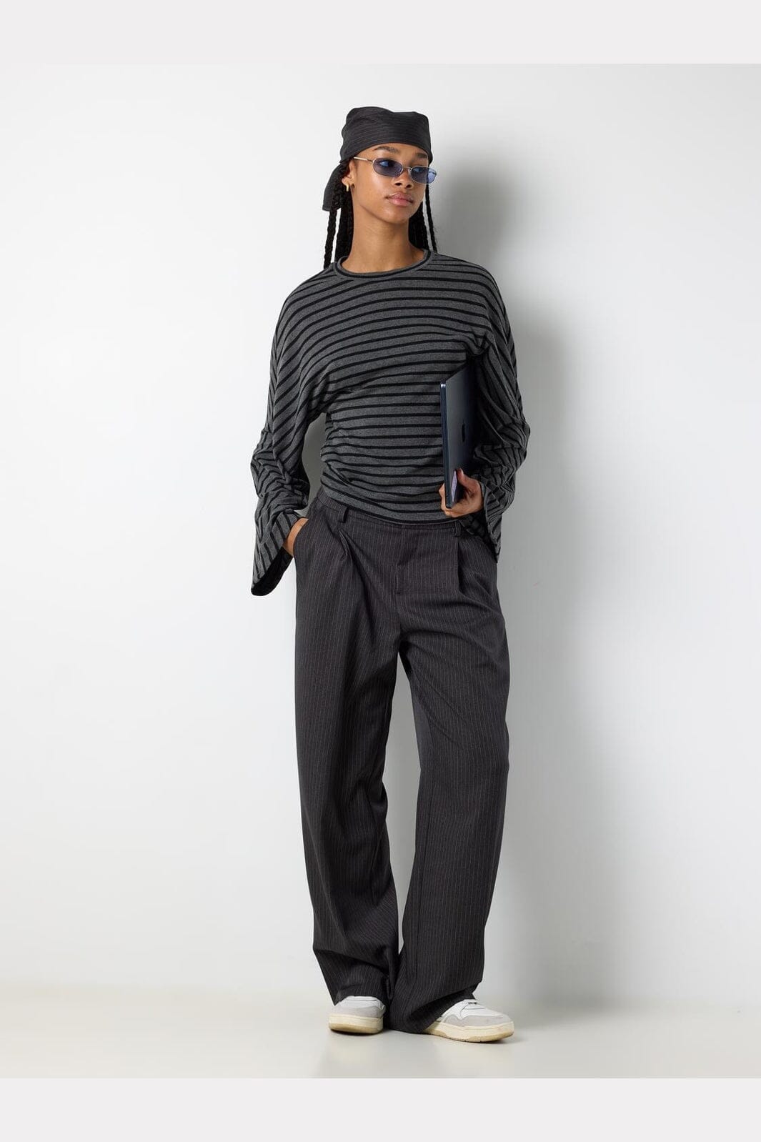 Noisy May - Nmpine Pinstripe Scarf Pant Tnt/20 - 5213288 Charcoal Gray Pinstripe