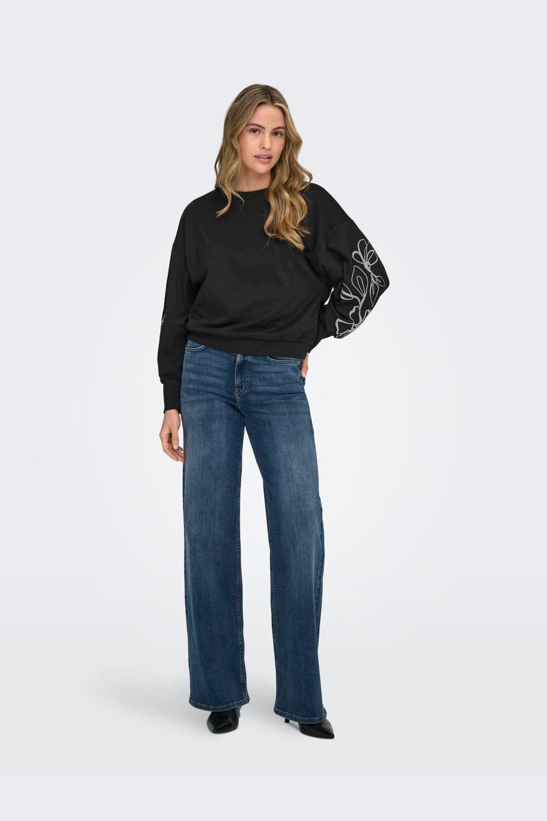 Only - Onlbrooke L/S O-Neck Flower Swt - 4989287 Black Magnolia Flower Sleeve Puff