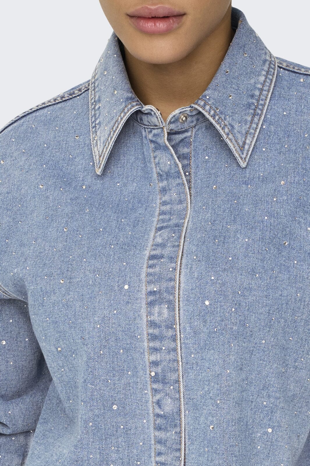 Only - Onlmaggiemay L/S Rhinest Shirt - 4849399 Light Blue Denim