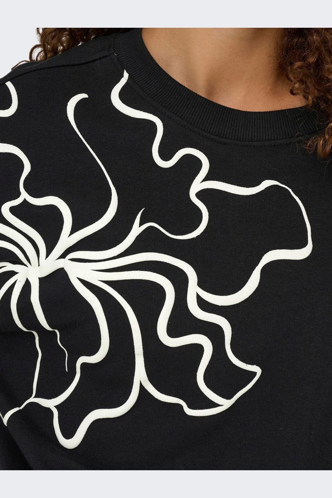 Only - Onlodessa L/S O-Neck Box Ub Swt - 4806648 Black W. Blury Flower