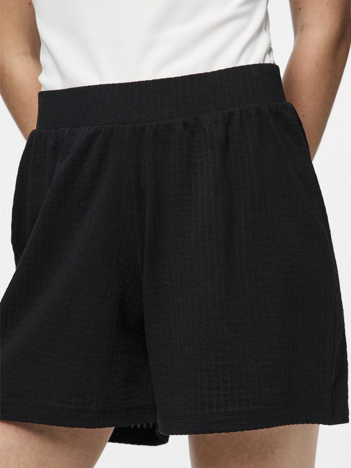 Pieces - Pcbrecca Shorts Pb - 4624518 Black Shorts 