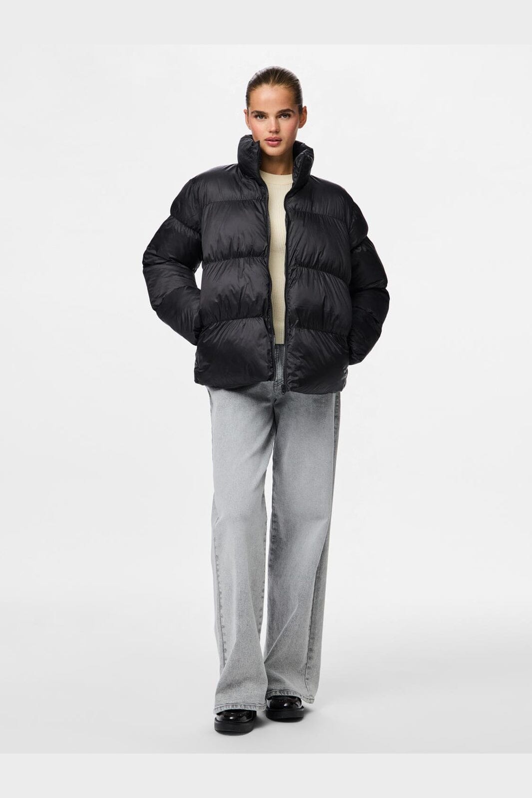 Pieces - Pcmilla Shiny Puffer Jacket - 4942996 Black