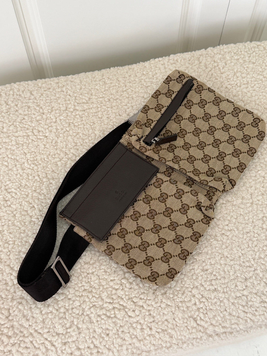 Preloved Vintageline x Molly&My - Gucci Bumbag – Vintage 1 - Logo Bæltetasker 