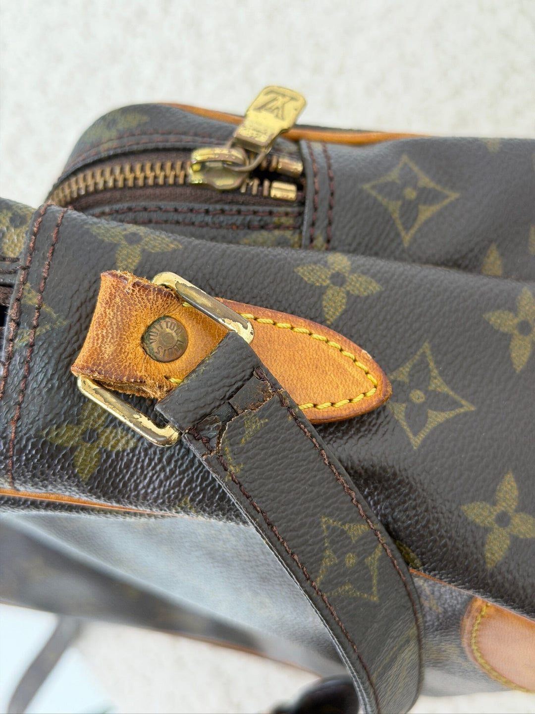 Preloved Vintageline x Molly&My - Louis Vuitton Nile Pm – Vintage Monogram Canvas - Logo Tasker 