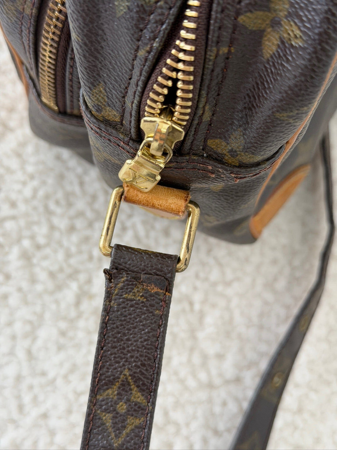 Preloved Vintageline x Molly&My - Louis Vuitton Nile Pm – Vintage Monogram Canvas - Logo Tasker 