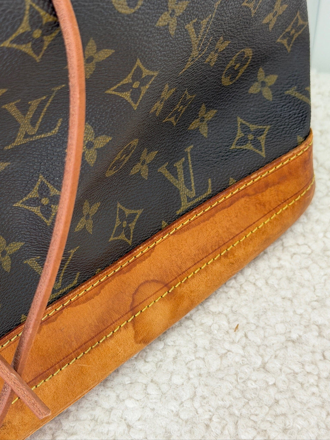 Preloved Vintageline x Molly&My - Louis Vuitton Noé Gm – Vintage - 2 - Logo Tasker 
