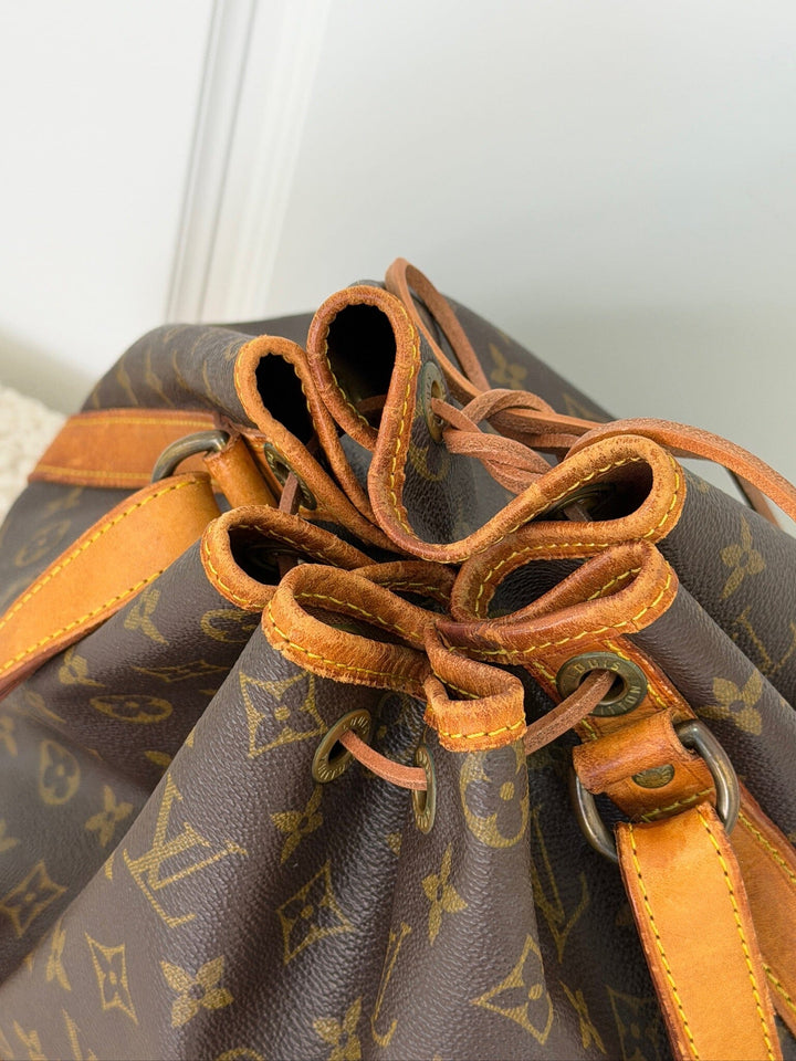 Preloved Vintageline x Molly&My - Louis Vuitton Noé Gm – Vintage - 2 - Logo Tasker 