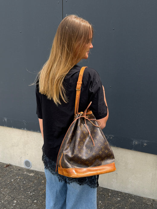Preloved Vintageline x Molly&My - Louis Vuitton Noé Gm – Vintage - 2 - Logo Tasker 