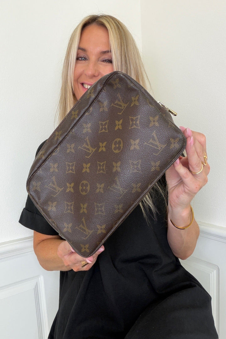 Preloved Vintageline X Molly&My - Louis Vuitton Toilettaske – Monogram Canvas - Monogram Canvas Toilettasker 
