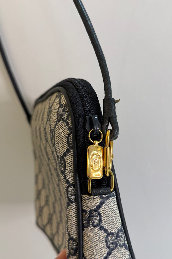 Preloved Vintageline x Molly&My - Vintage Gucci Crossbody - Logo Tasker 