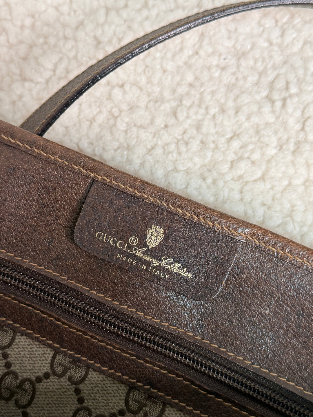 Preloved Vintageline x Molly&My - Vintage Gucci Shopper - Logo Tasker 