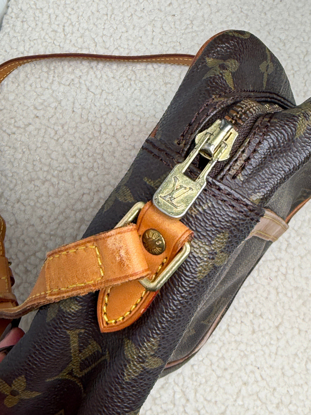 Preloved Vintageline x Molly&My - Vintage Louis Vuitton Trocadéro 27 - Brown Tasker 