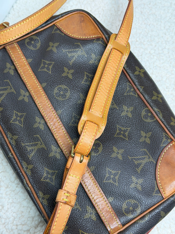 Preloved Vintageline x Molly&My - Vintage Louis Vuitton Trocadéro 27 - Brown Tasker 