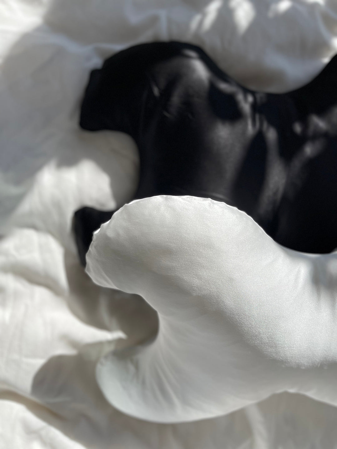 Save My Face - Le Grand - stor pude med 100% silkebetræk Black Puder 