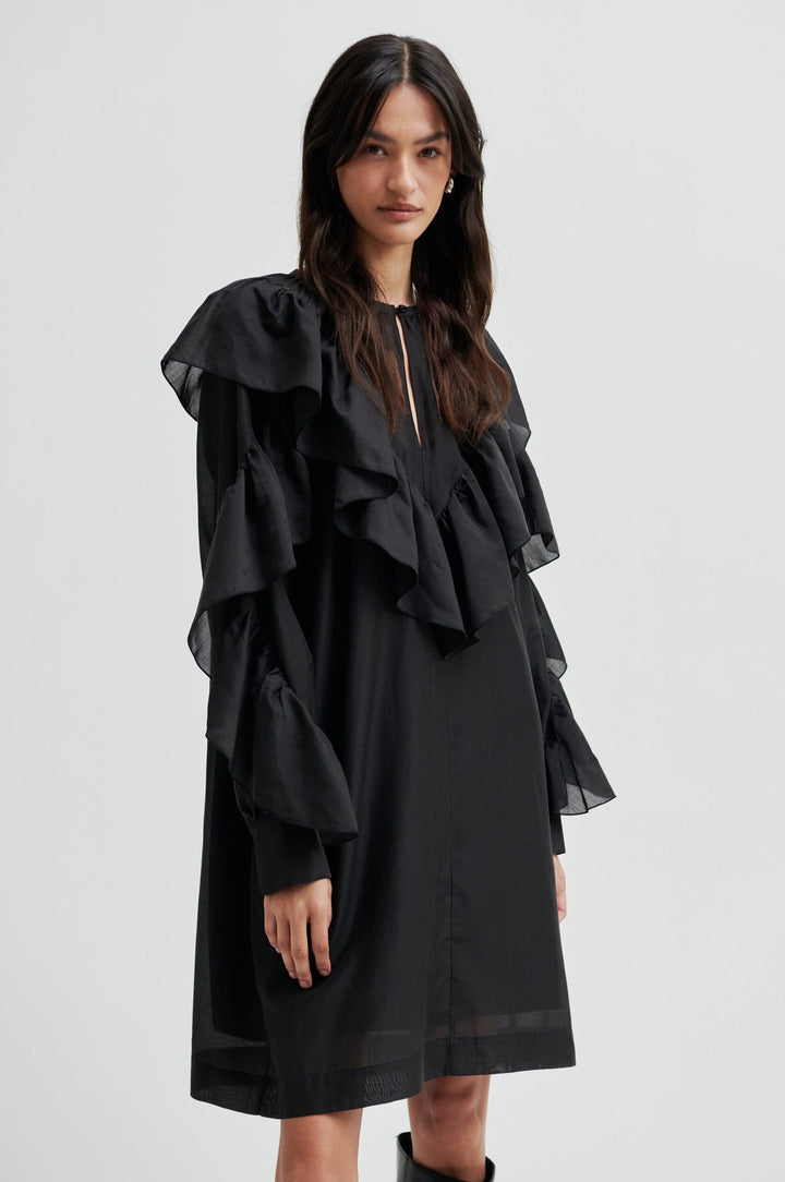 Second Female - Dream Ruffle Dress 60330 - 8001 Black Kjoler 