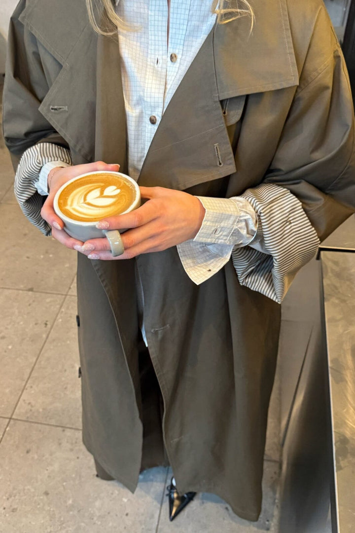 Sisters Point - Dar-N.Trench1 19472 - 210 - Teak Jakker 