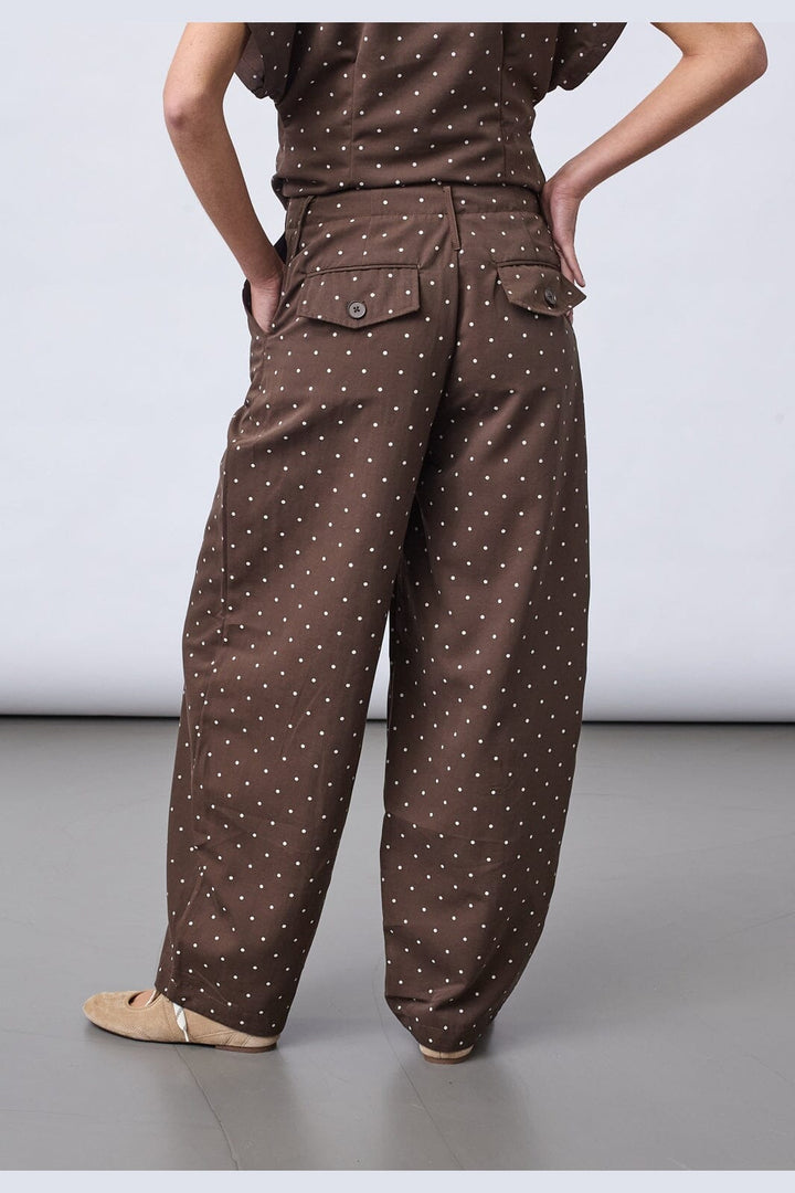 Sisters Point - Gema-Pa2 19792 - 201 - Brown Dot