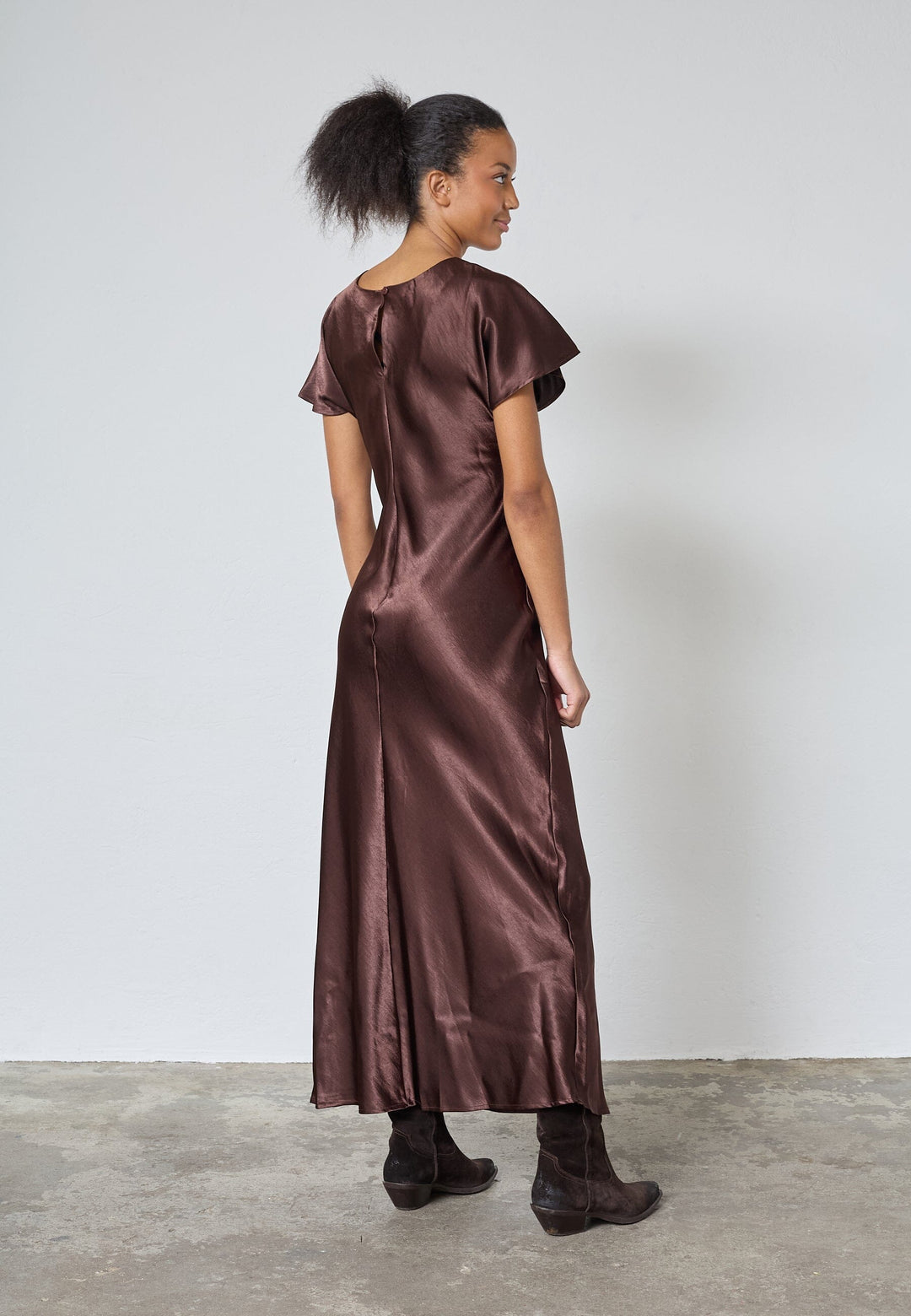 Sisters Point - Gista-Dr3 19443 - 221 - Brown Kjoler 