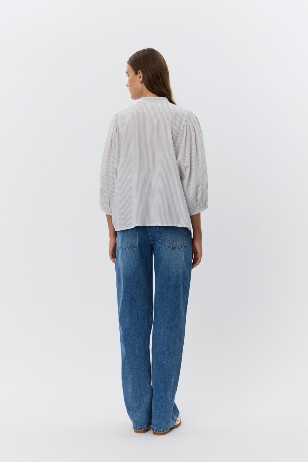 Sofie Schnoor - Viljasw Shirt S252195 - 0144 - Off White - Navy