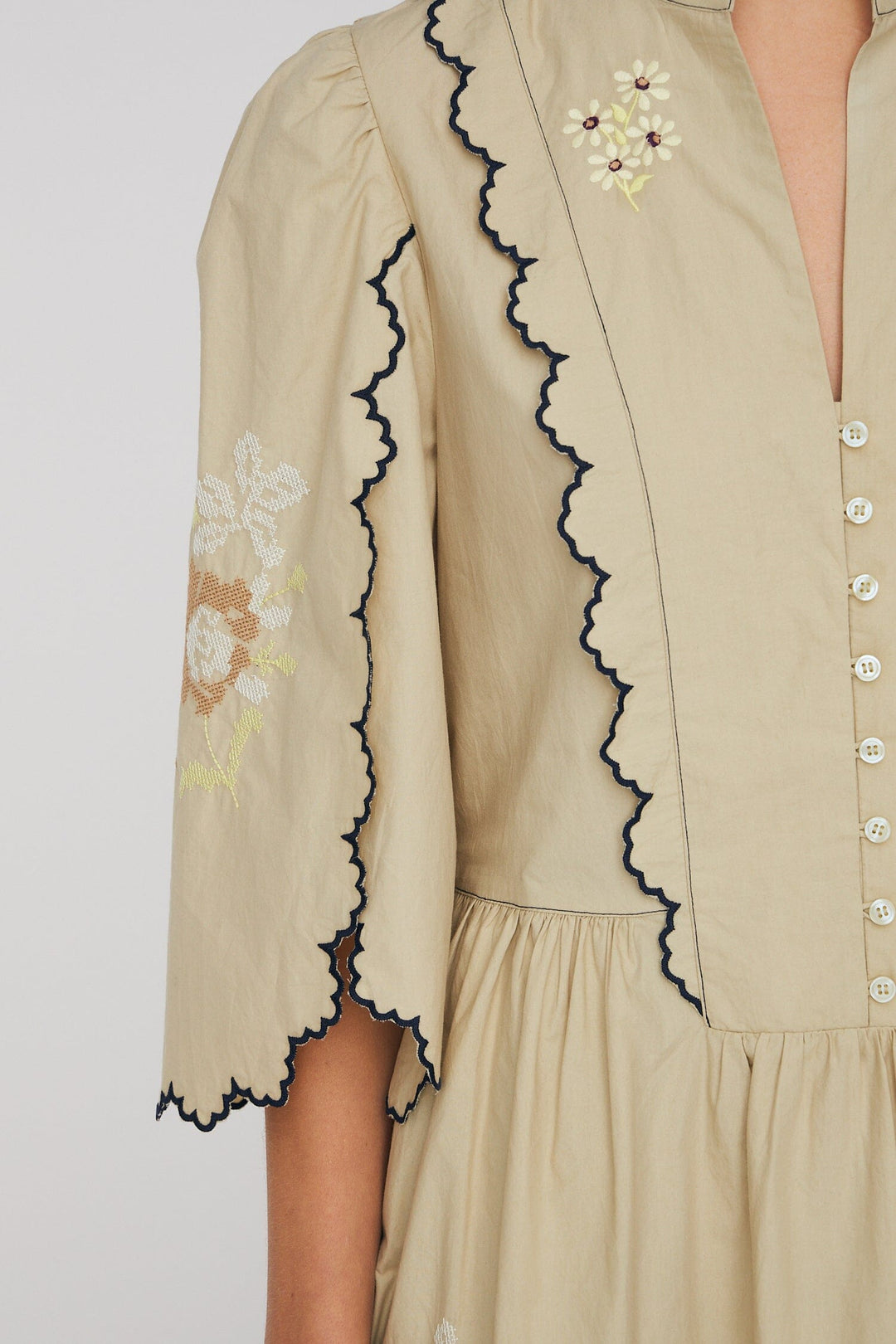 Stella Nova - Embroidered Loose Midi Dresses62-4485 - 198 Army Touch Kjoler 