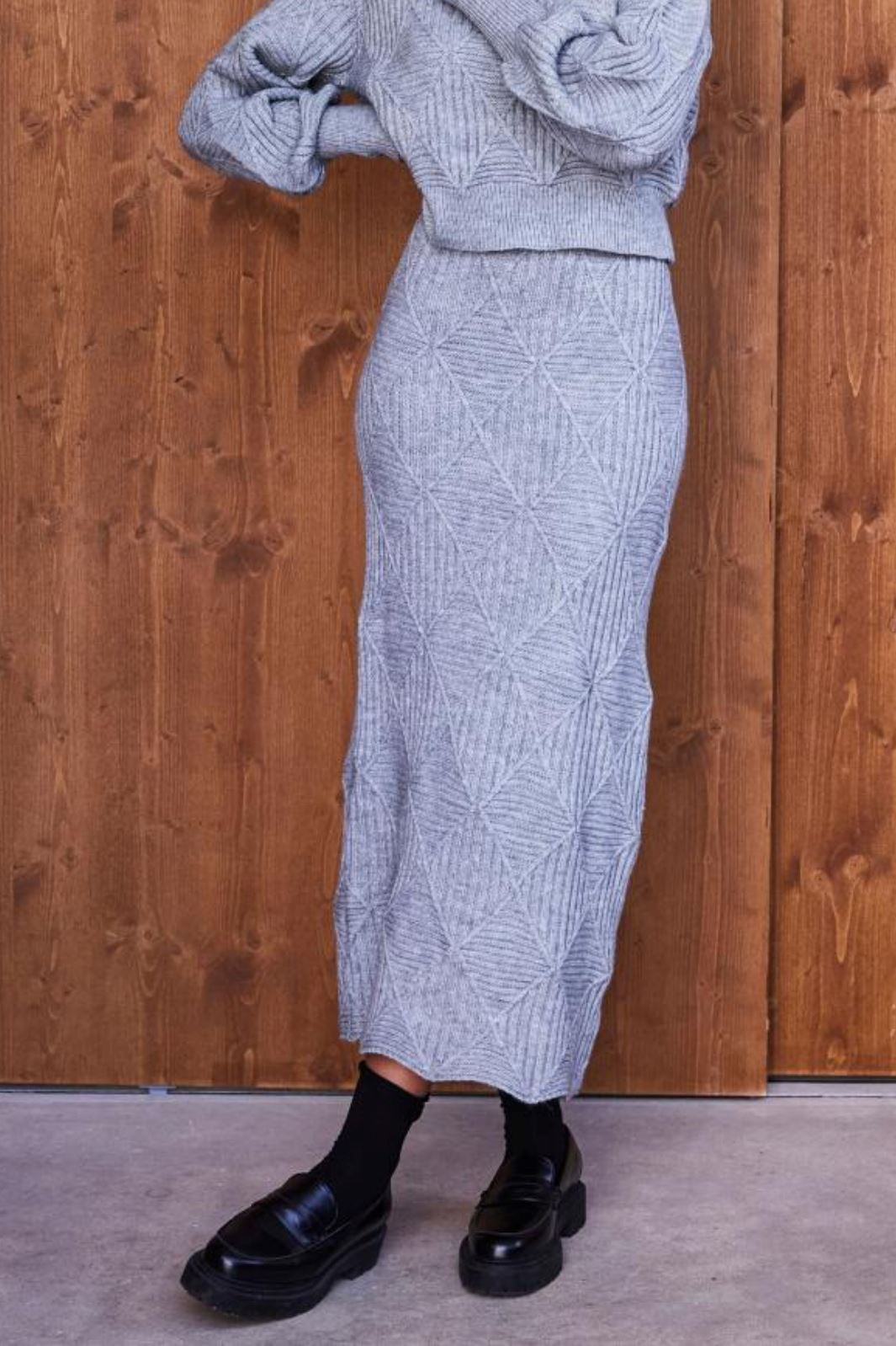 A-bee - Back Split Diamond Knit Maxi Skirt 21624ZKJ - Mouse Grey Nederdele 