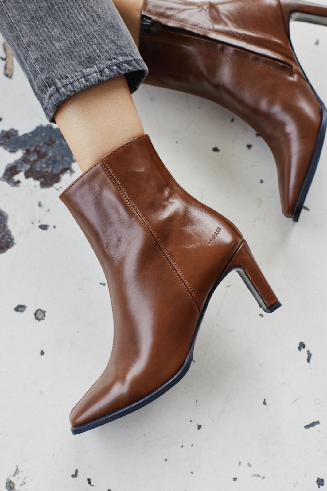 Angulus - Block heel boot with zipper - 1837/002 Brown/Dark Brown Støvletter 