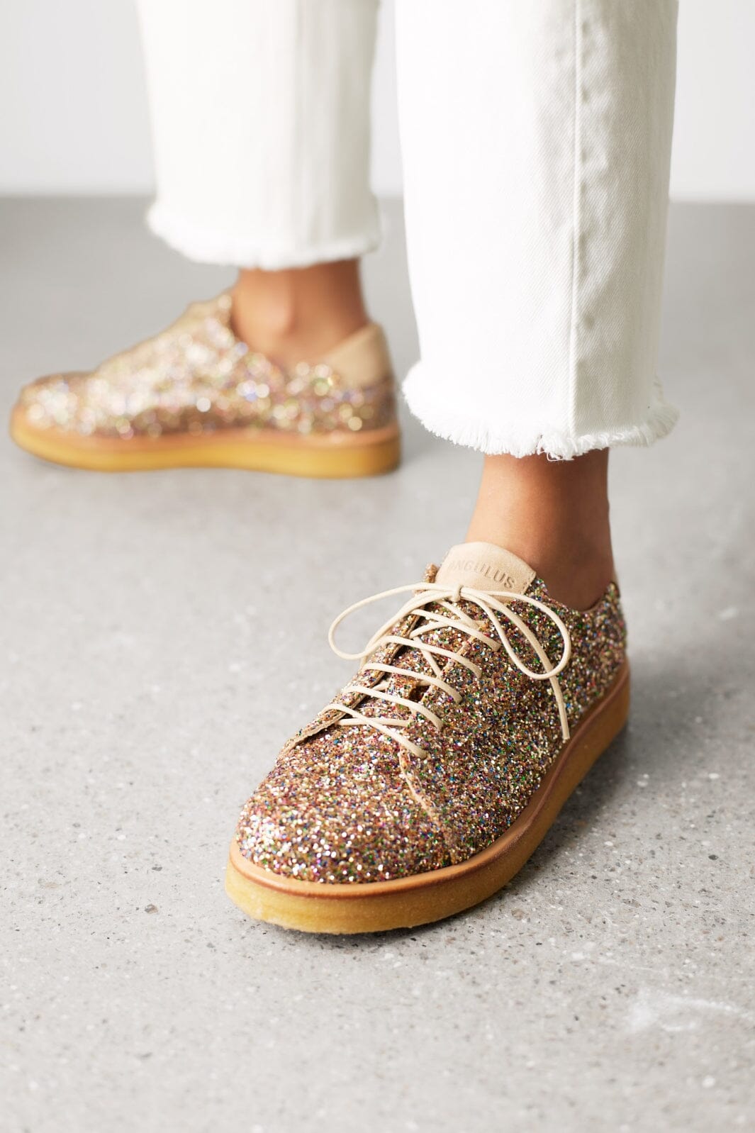 Angulus - Sneaker in glitter with plateau sole - 2488/1149 Multi Glitter/Sand Sneakers 