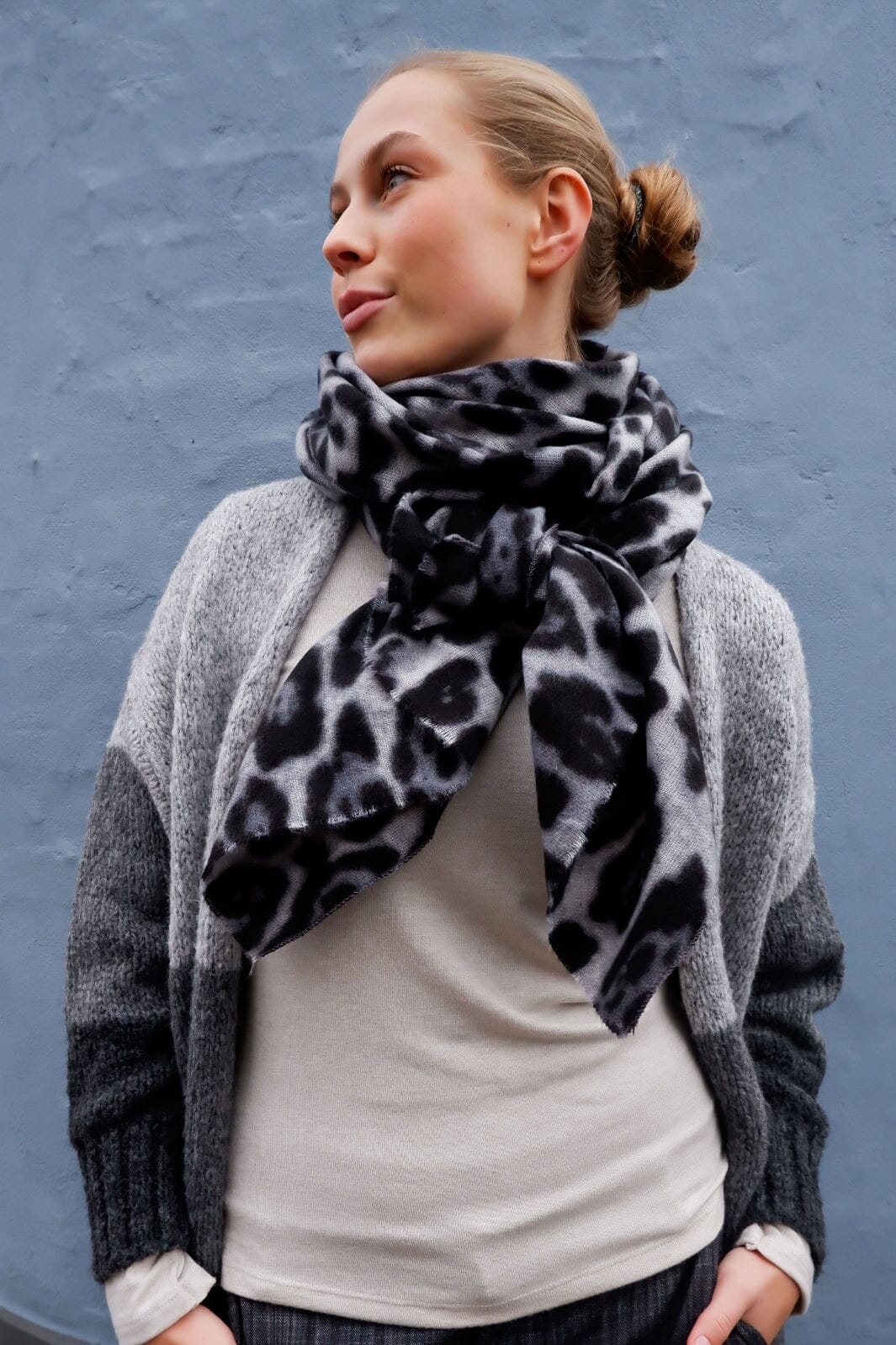 Black Colour - Bcsavannah Soft Winter Scarf - Grey Halstørklæder 