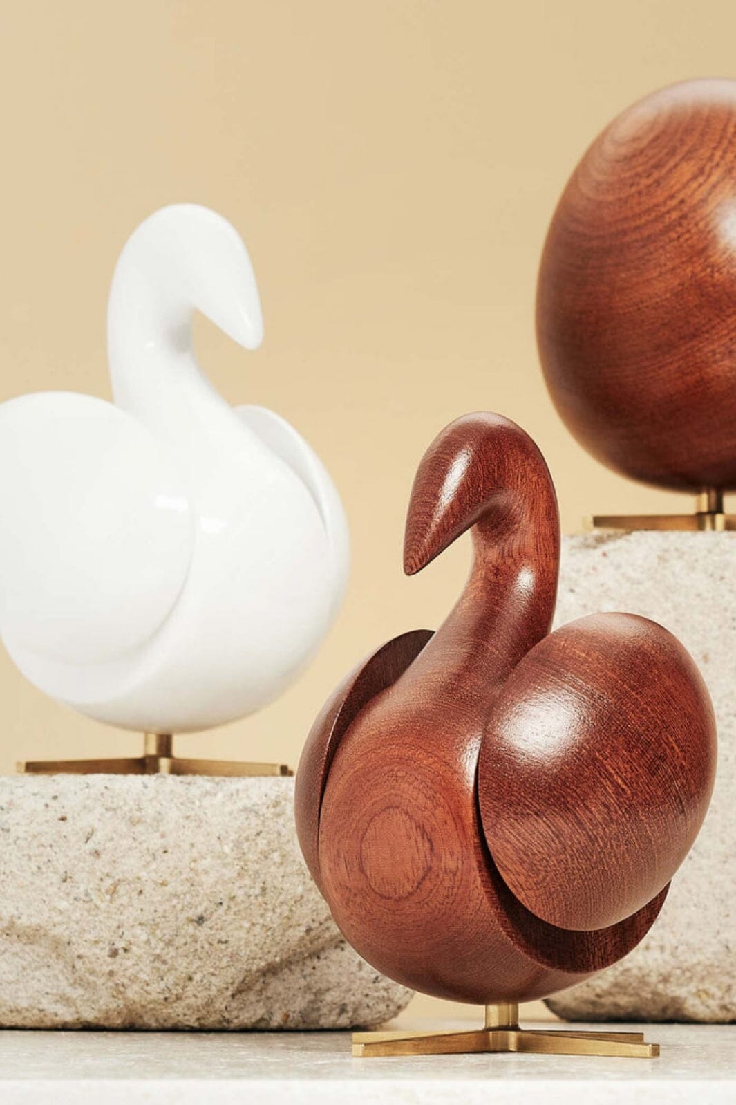 Brainchild - Svanen Figuren - Brun Dekoration 