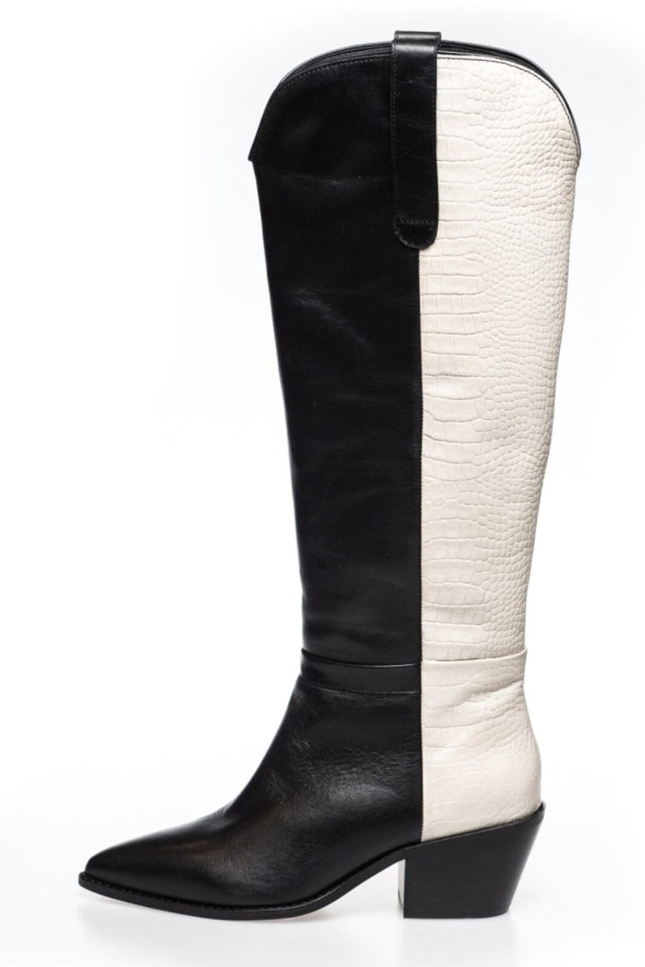 Copenhagen Shoes By Josefine Valentin - Divided Multi - Black/Off White Støvletter 