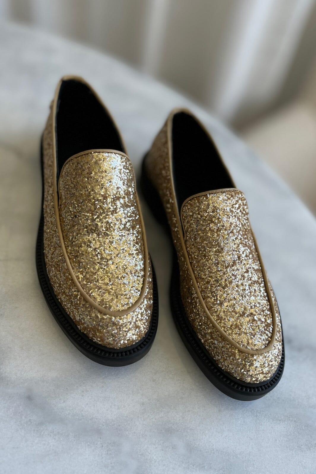 Copenhagen Shoes - Cphs Loafer - 2307 Gold Glitter Loafers 