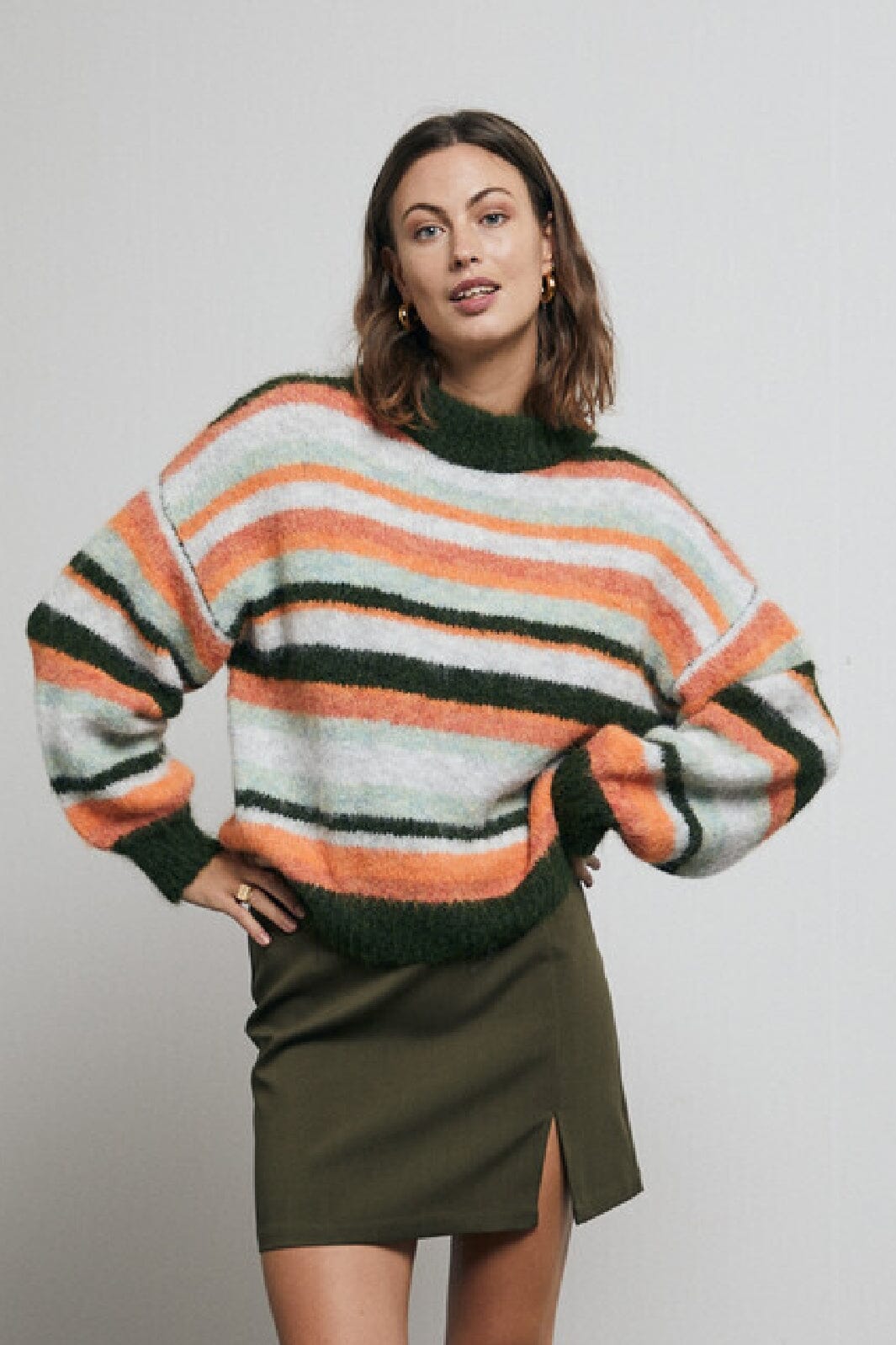 Forudbestilling - A-VIEW - Patrisia Knit Pullover - 251 Orange/Green Strikbluser 