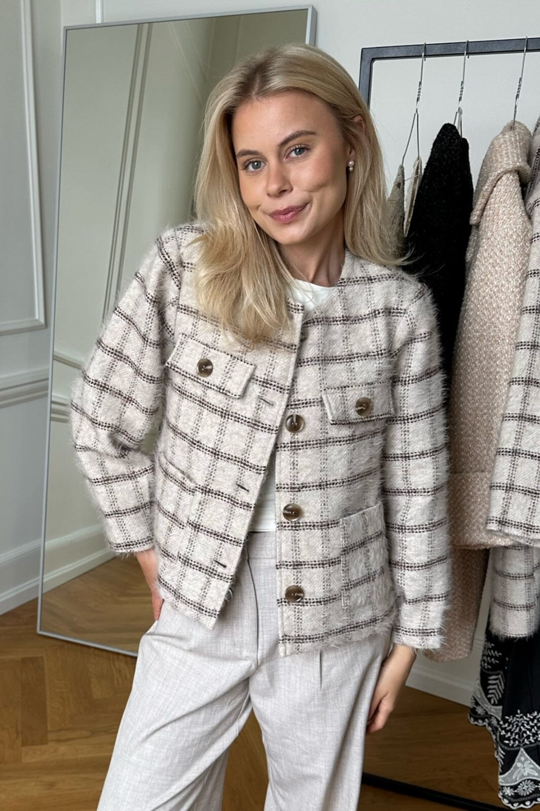 Forudbestilling - BYIC - Ellinor Jacket Beige Brown Checks Jakker 