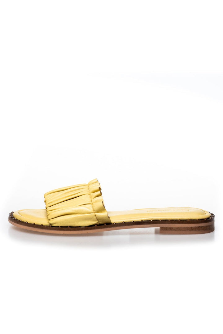 Forudbestilling - Copenhagen Shoes - Hold Me - 426 Pale Banana Sandaler 