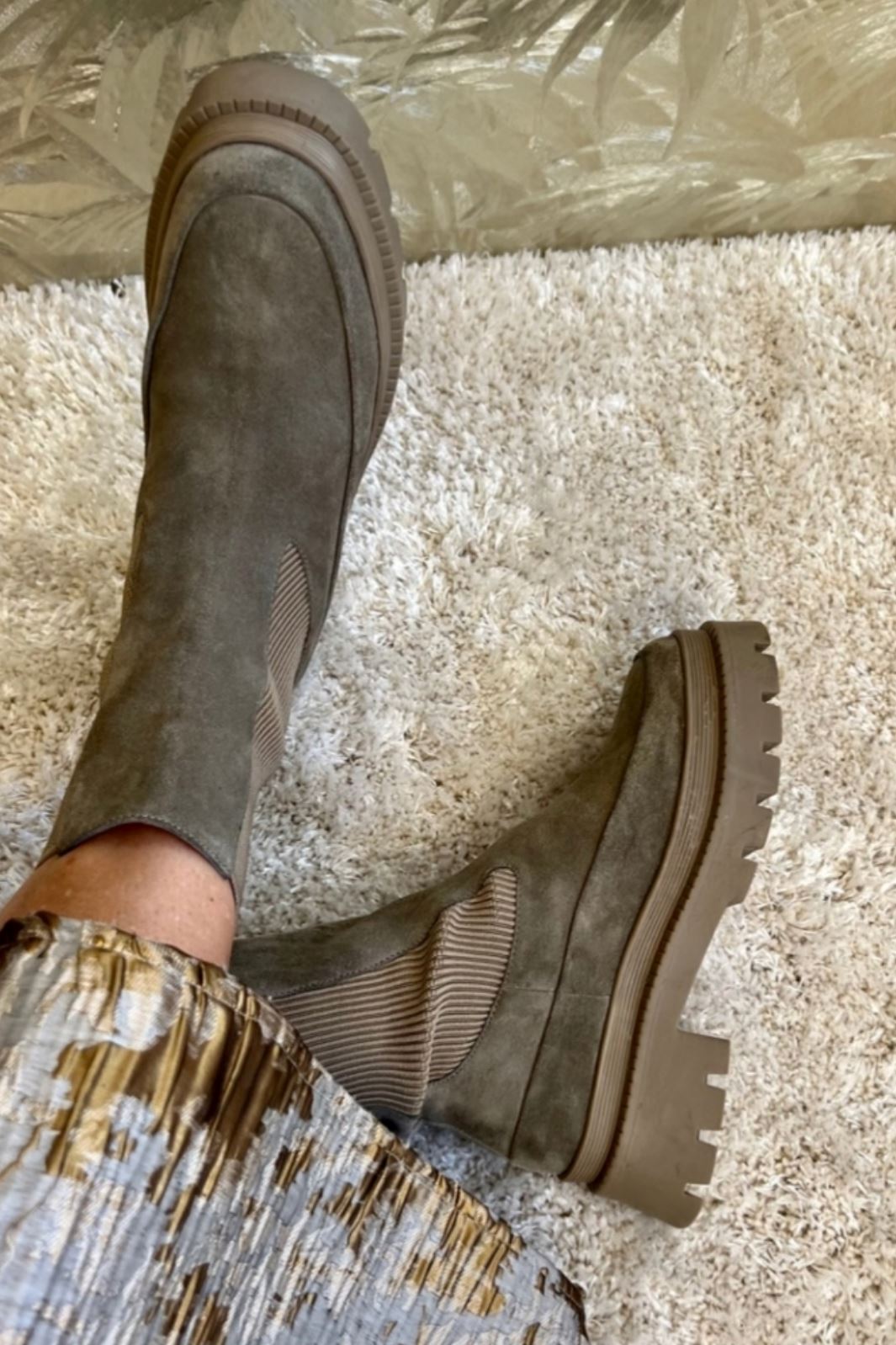 Forudbestilling - Copenhagen Shoes - My Girl And Me Suede - 1203 Dk Taupe (Army) (September) Støvler 