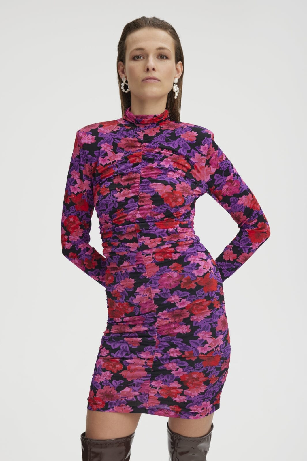 Forudbestilling - Gestuz - AshaGZ P ls short dress - Pink purple flower Kjoler 