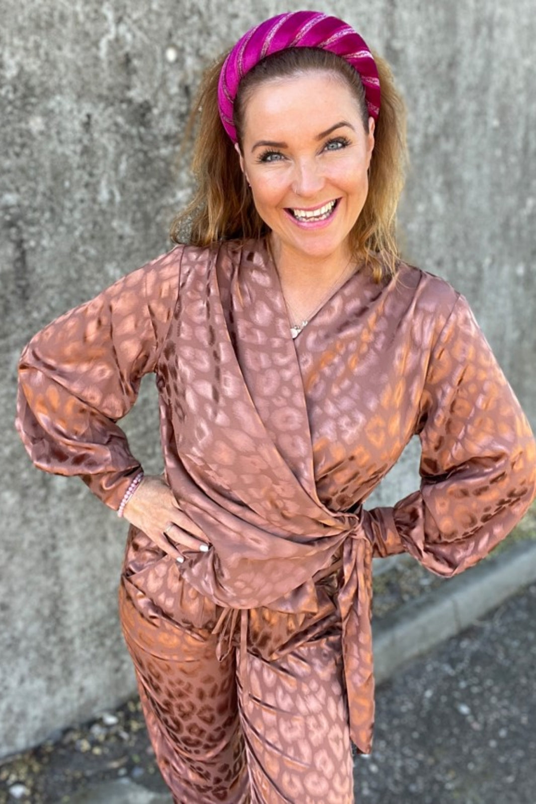 Forudbestilling - Karmamia - Ines Blouse - Bronze Leo Jacquard (August) Bluser 