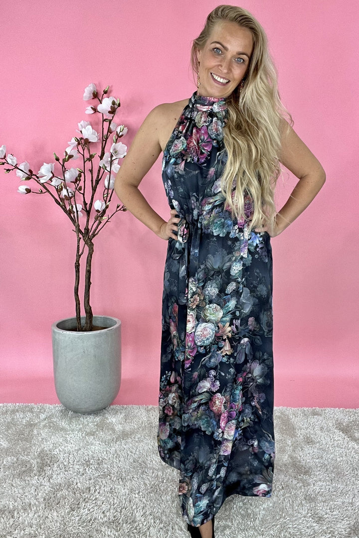 Forudbestilling - Karmamia - Layla Dress - Evening Flower (Midt August) Kjoler 