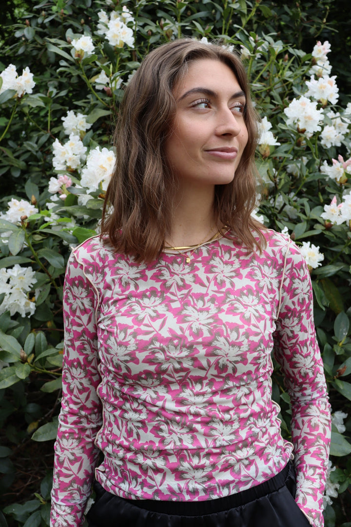 Forudbestilling - Liberte - Mesh Top - Brushy Flowers (August/September) Bluser 