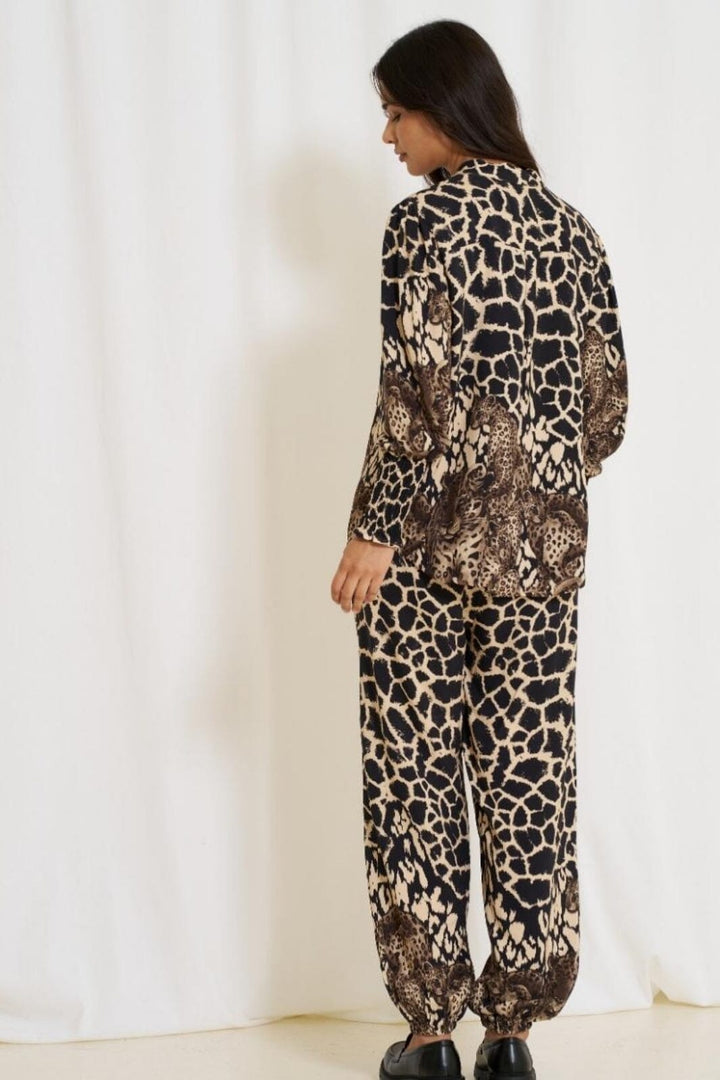 Forudbestilling - Marta Du Chateau - MdcFrida - 5884 Nero 0814 Skjorter 